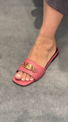 Шлепанцы Versace
