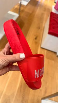 Шлепанцы Moschino