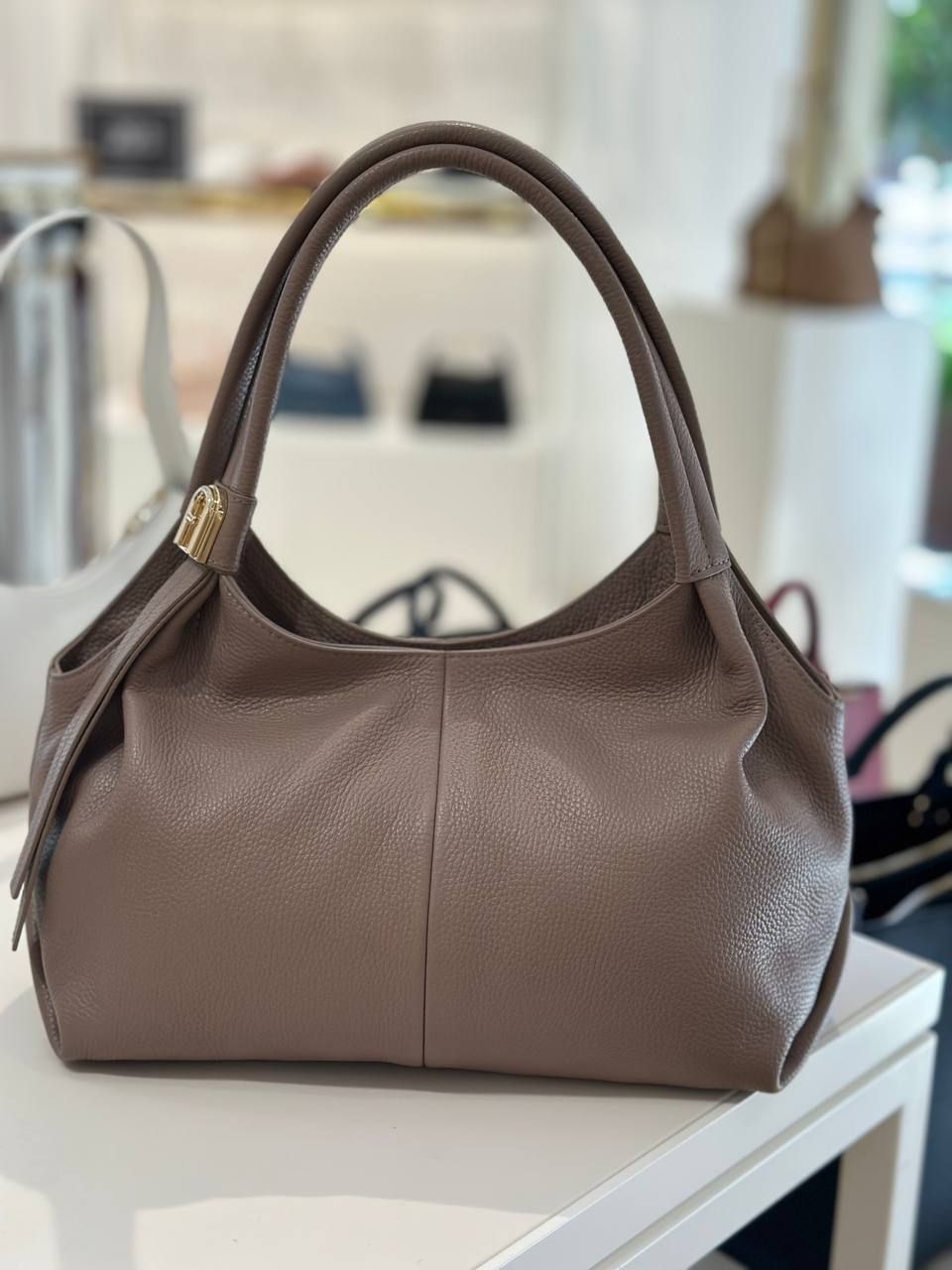 Сумка Furla Planeta medium