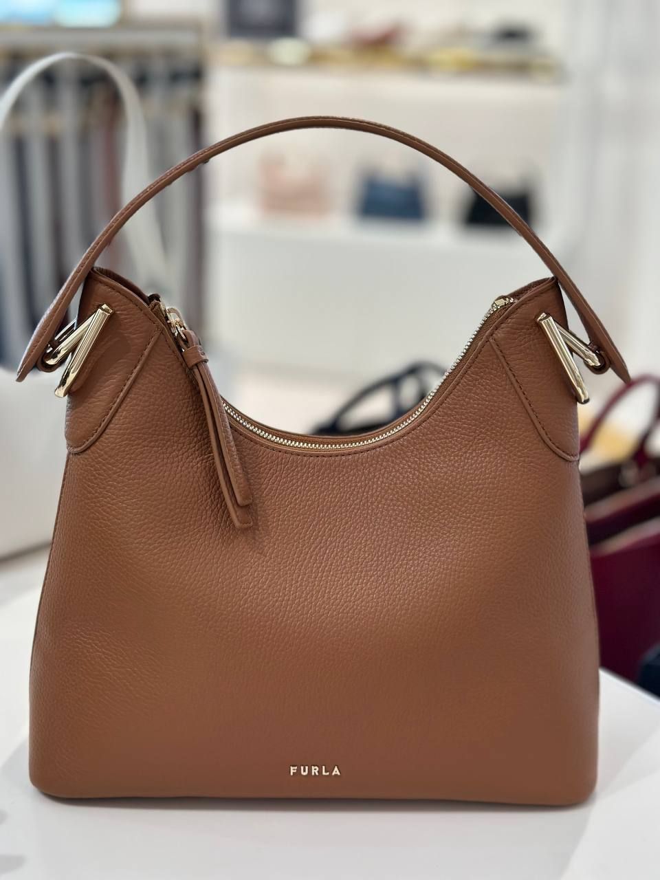 Сумка Furla Clarissa medium