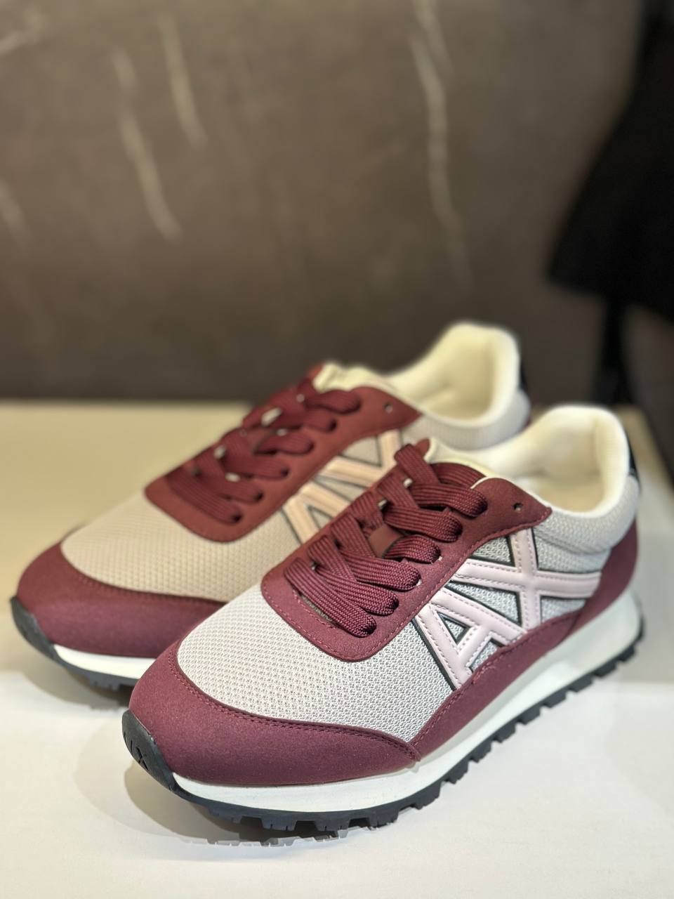 Кроссовки Armani