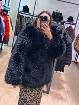 Шубка Max Mara Group