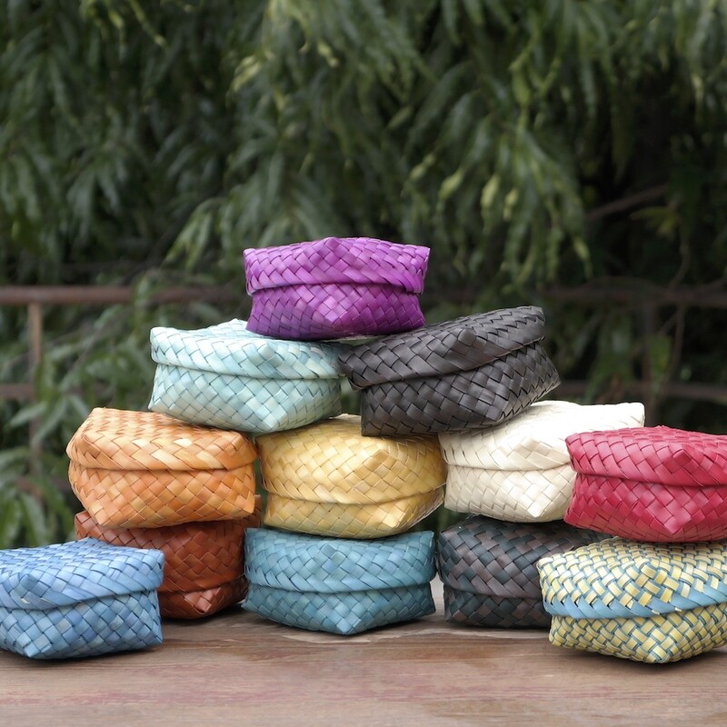 Neivedhyam Palm Koodai [Set of 2]