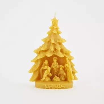 Abete con natività con magi