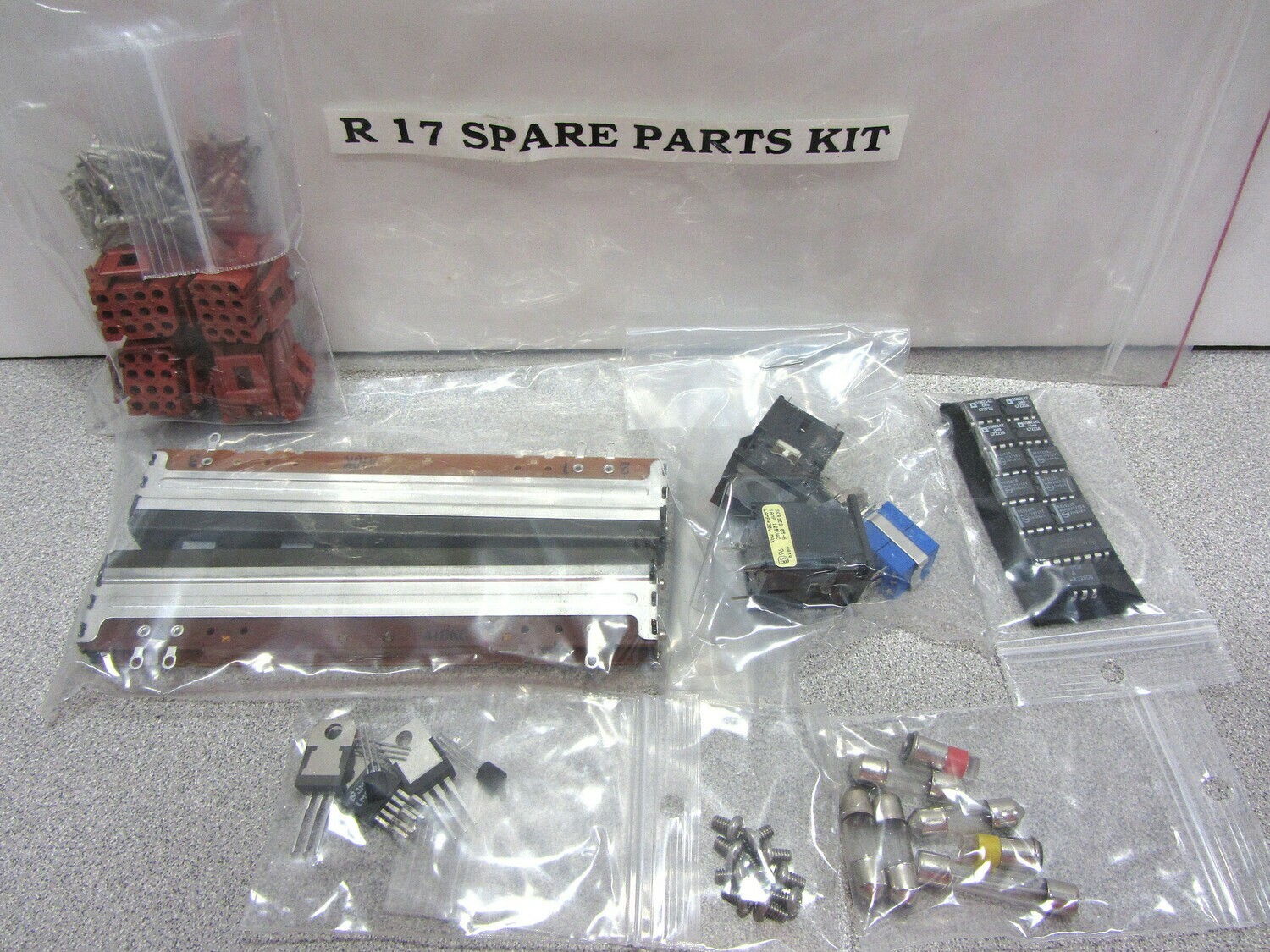 R-17 Spare Parts Kit