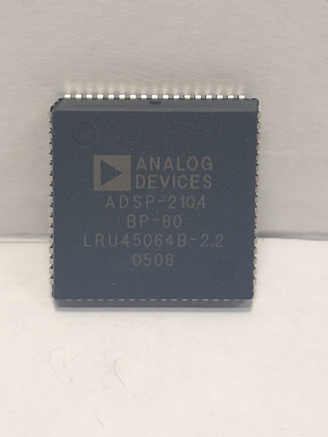 Analog Devices ADSP-2104KP-80 16 Bit Digital Signal Processor SMT