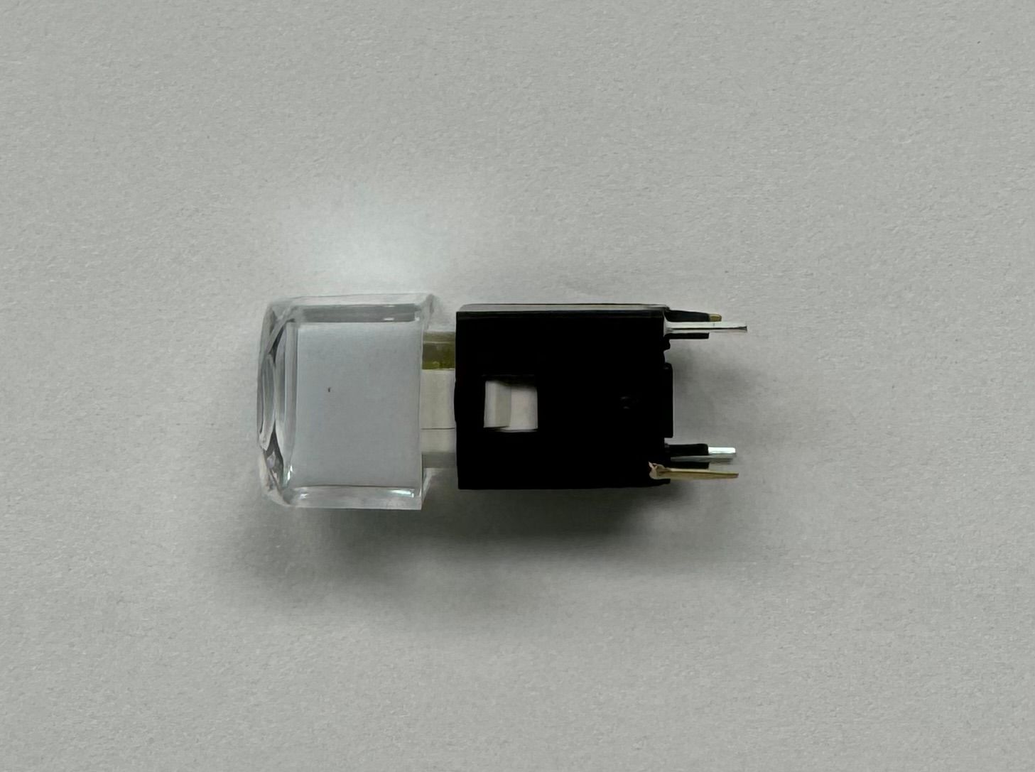 SPST Momentary Switch with Yellow LED and 11mm Clear Cap