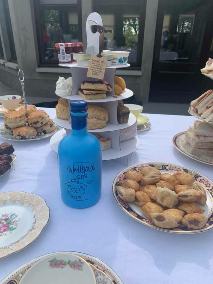 Afternoon Tea for 2 with 1 bottle of gin