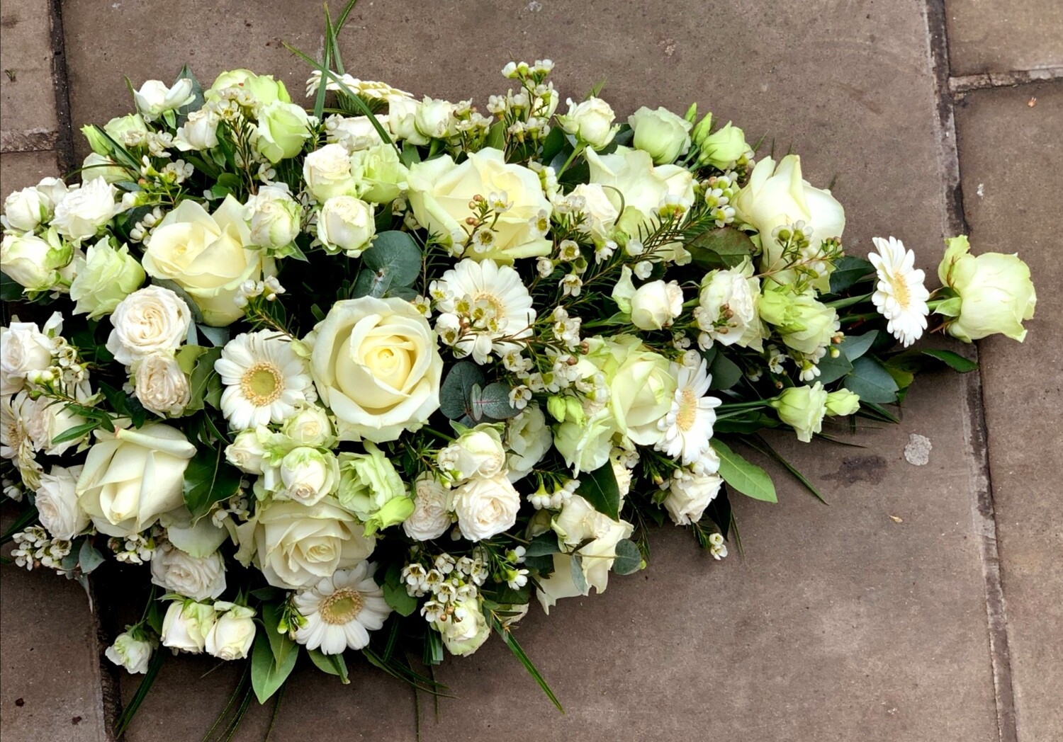 White Rose single single ended spray