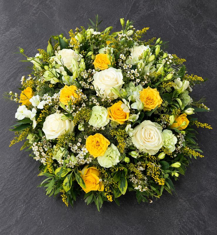 White, Green and Yellow posy