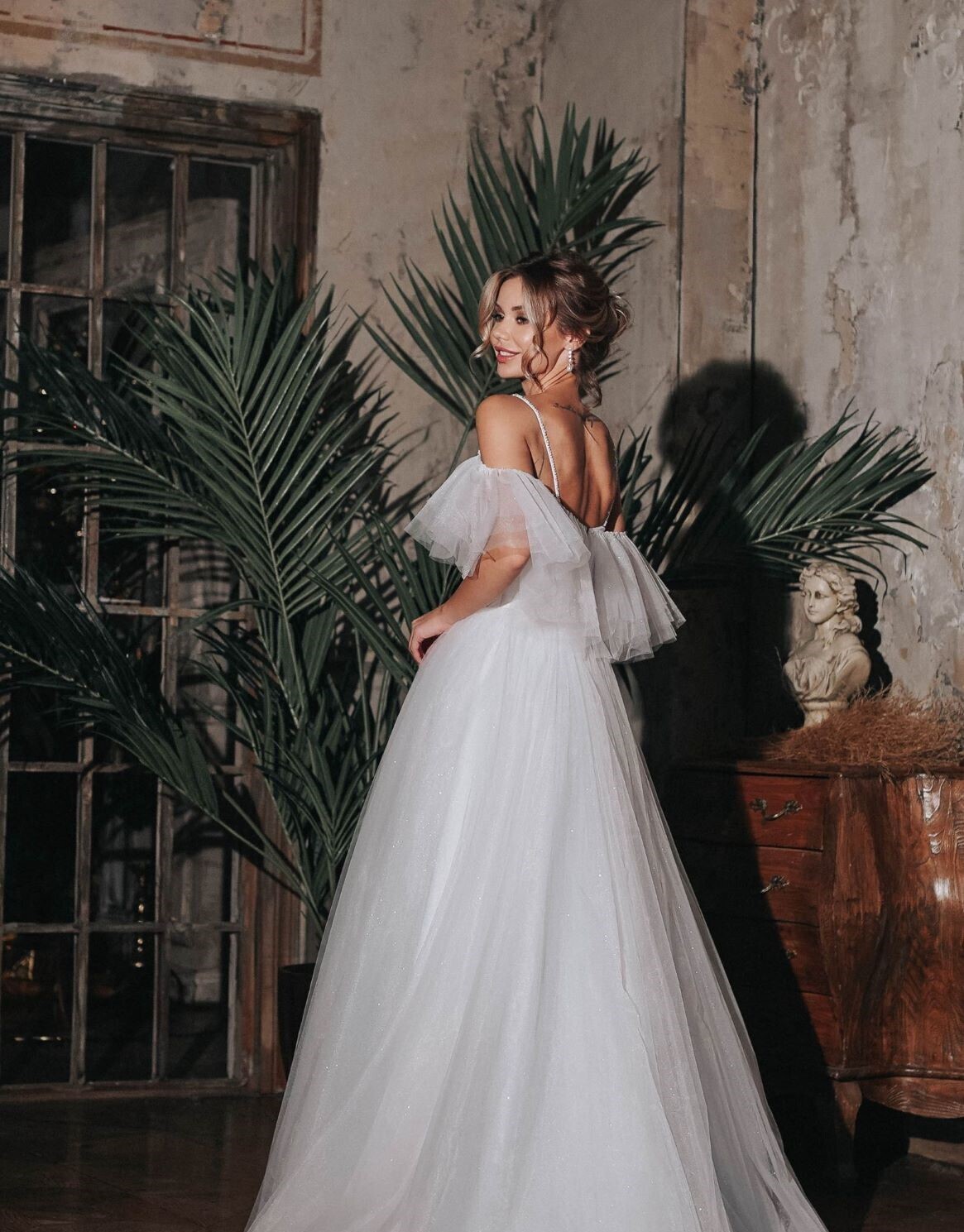 Свадебное платье "Хлоя" (44 размер)