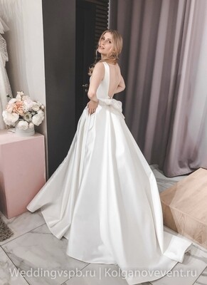 Свадебное платье "Меган" (42 размер)