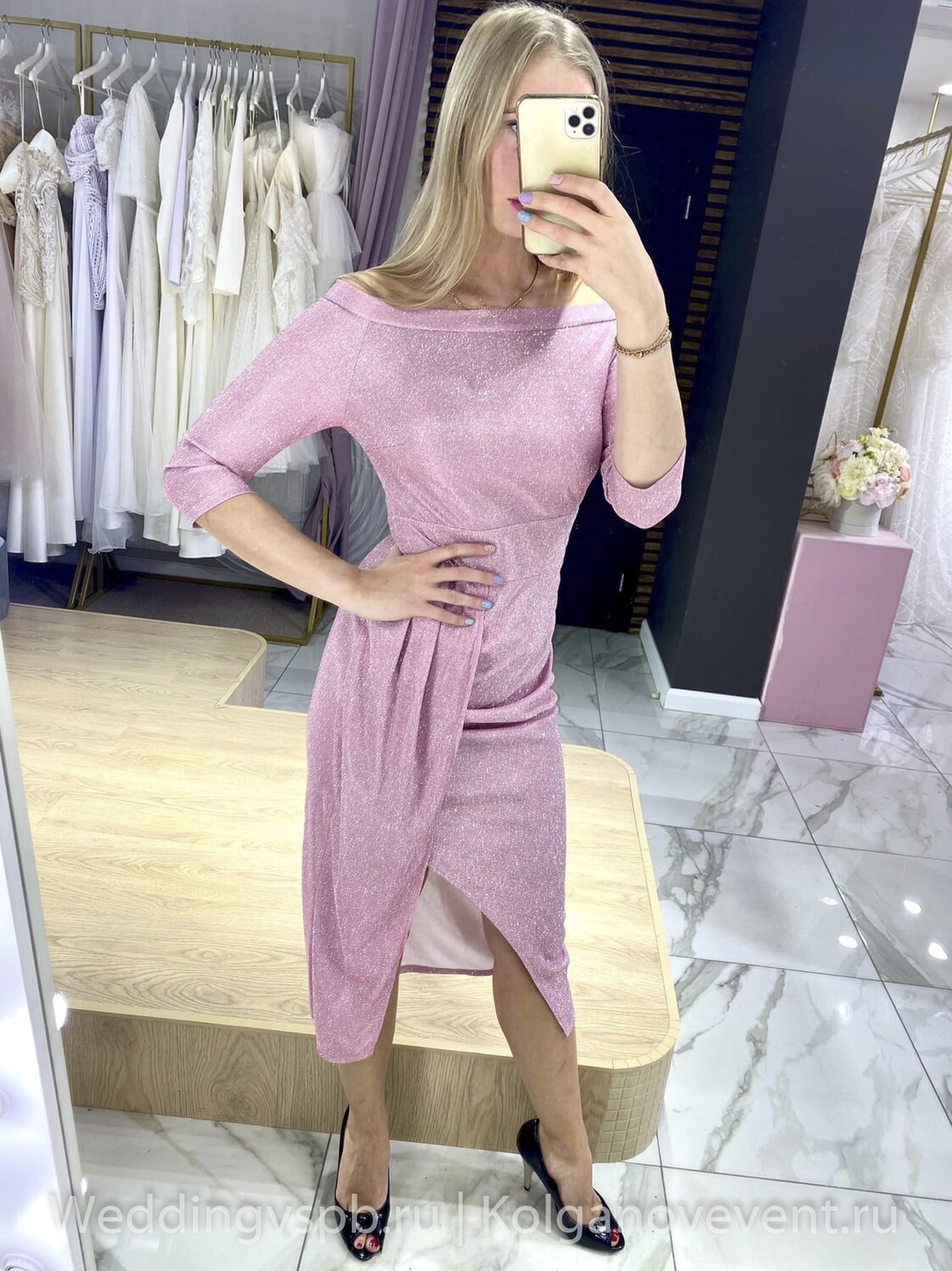 Вечернее платье розовое (42 размер)