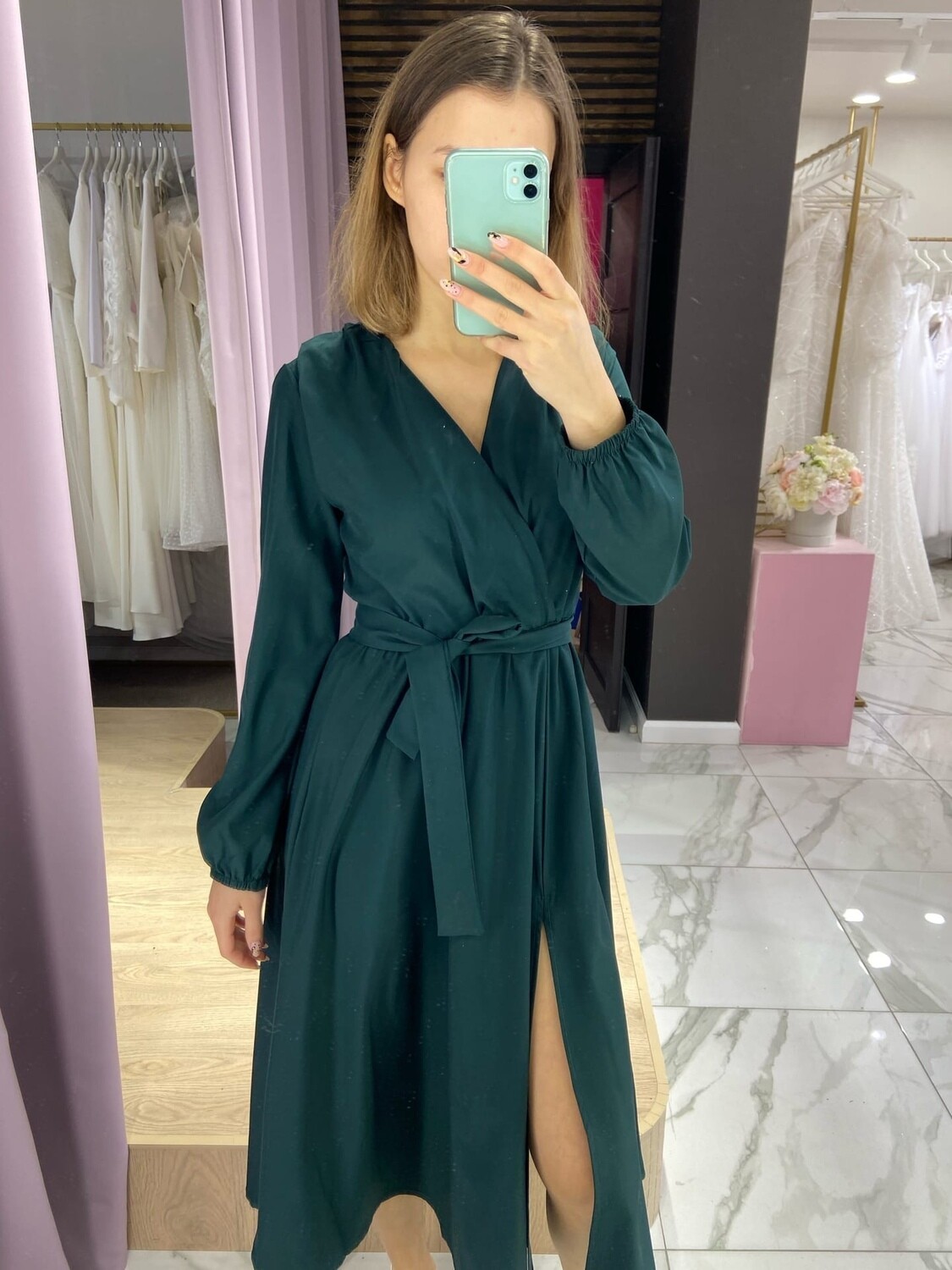 Вечернее платье зеленое (46 размер)