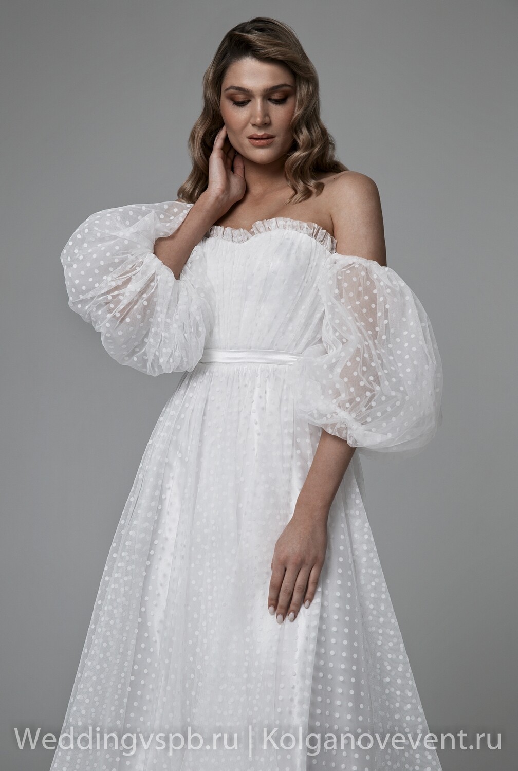 Свадебное платье Агния (44 размер)