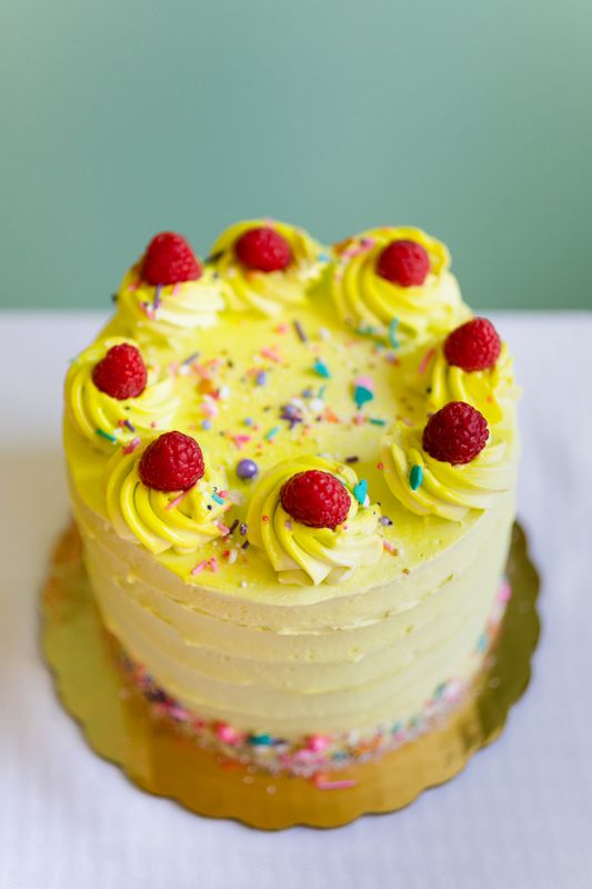 Lemon Elderflower Raspberry Cake