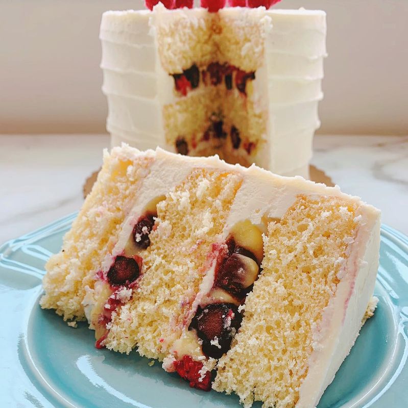 Lemon Berry Cake