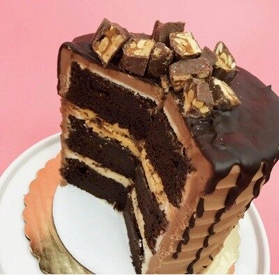 Snickers Cake