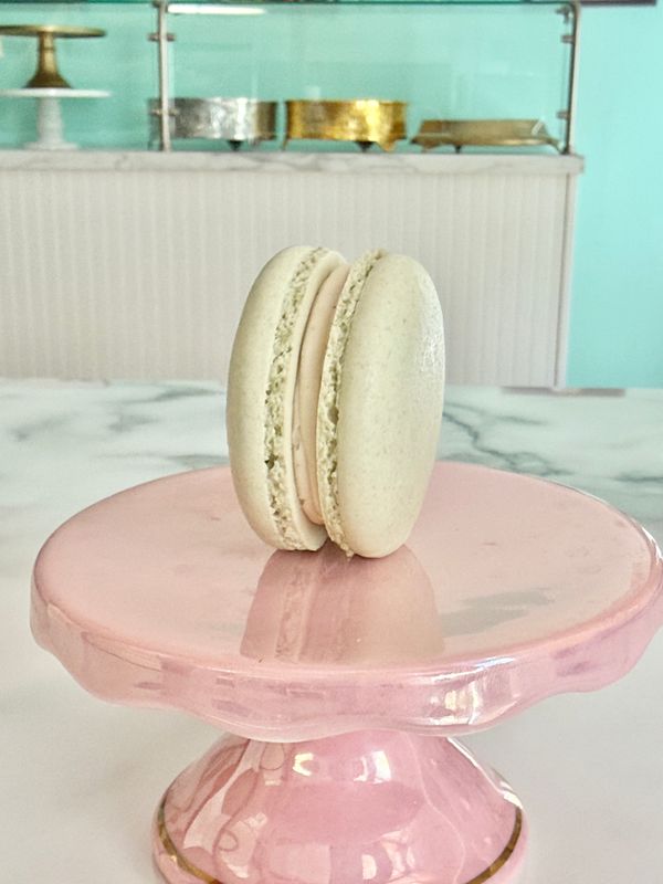 Apple Pie French Macaron