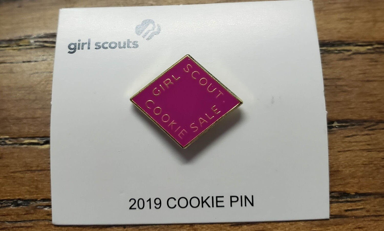 2019  Metal Cookie Pin