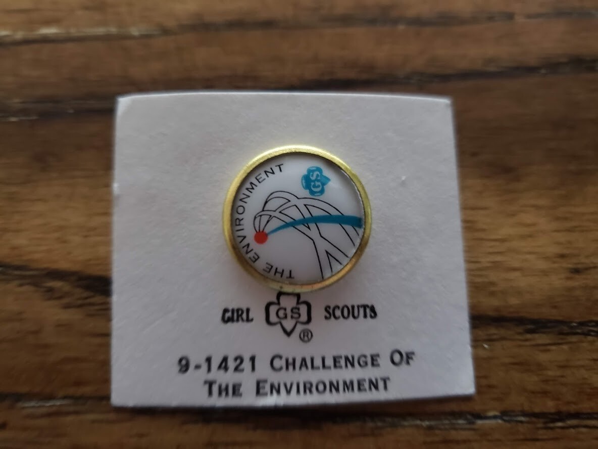 Cadette The Environment Challenge Pin 1972-1980