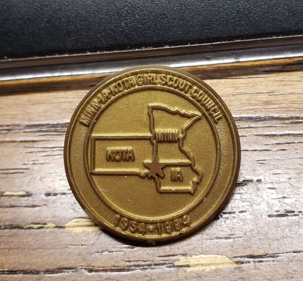 Council Pin Minn-Ia-Kota 40th anniversary SD  (plastic)