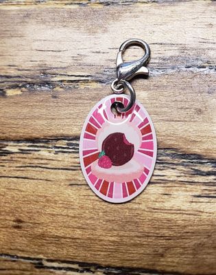 Raspberry Rally Cookie Charm