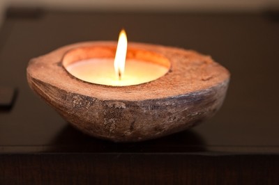 Organic Coconut Lime Candle in Coconut Shell Husk