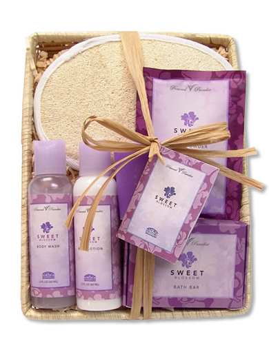 Sweet Blossom Small Hawaiian Gift Basket