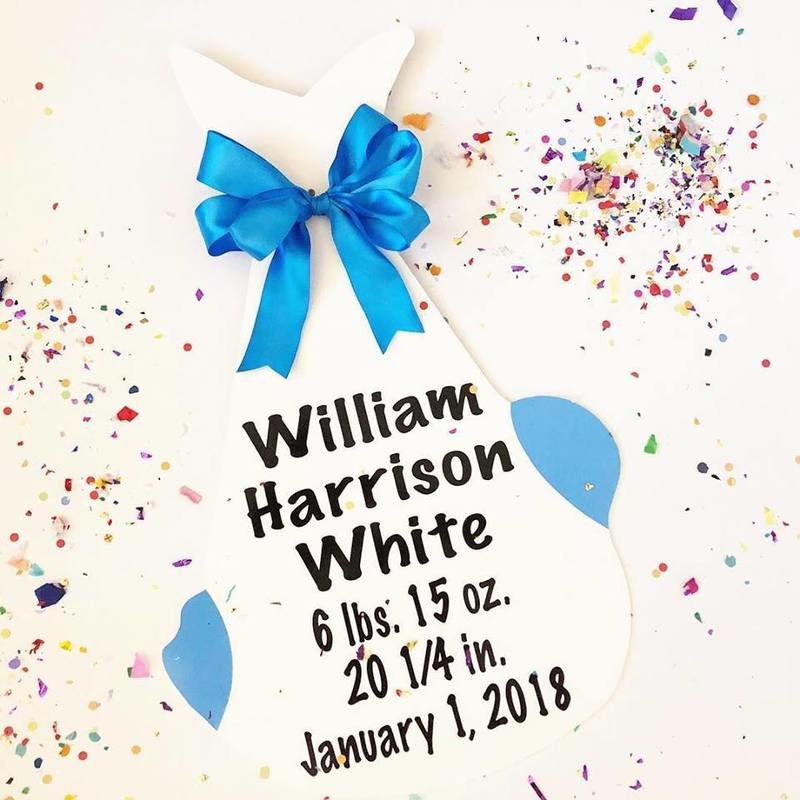 Boy/Girl Newborn Baby Keepsake Bundle