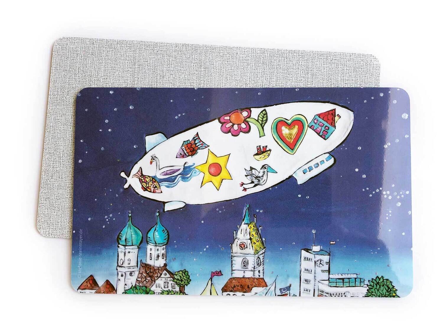 Brettchen &quot;Zeppelin bei Nacht über Friedrichshafen&quot;