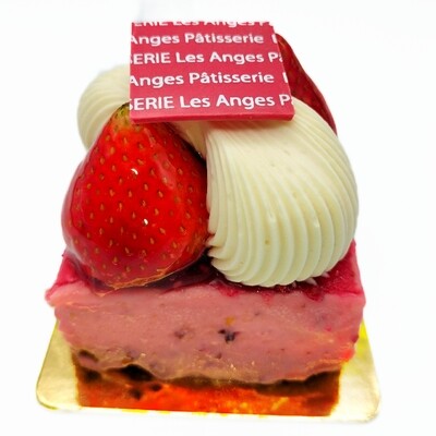 CHEESE CAKE