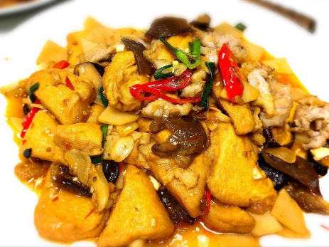 家常豆腐 Stir Fried Home Style Tofu