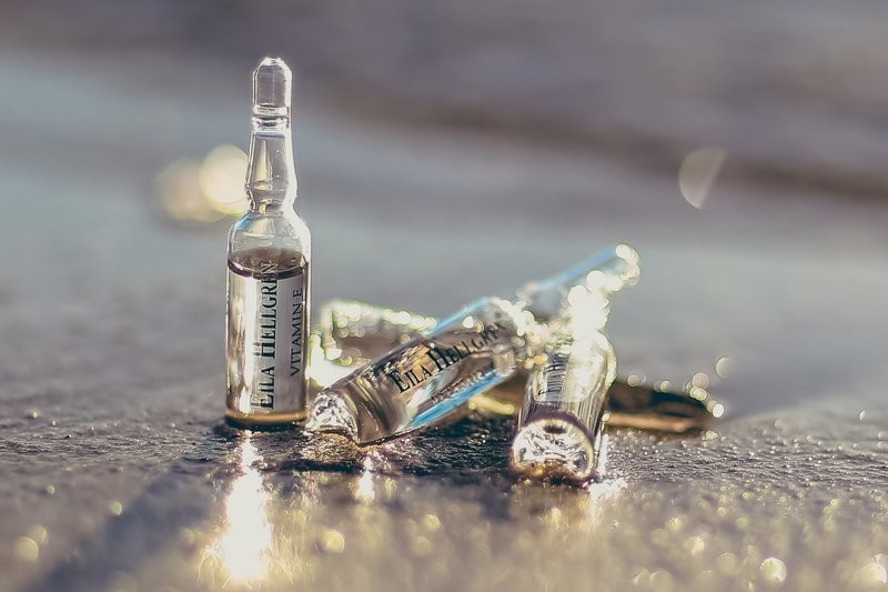 EILA HELLGREN VITAMIN E AMPULES