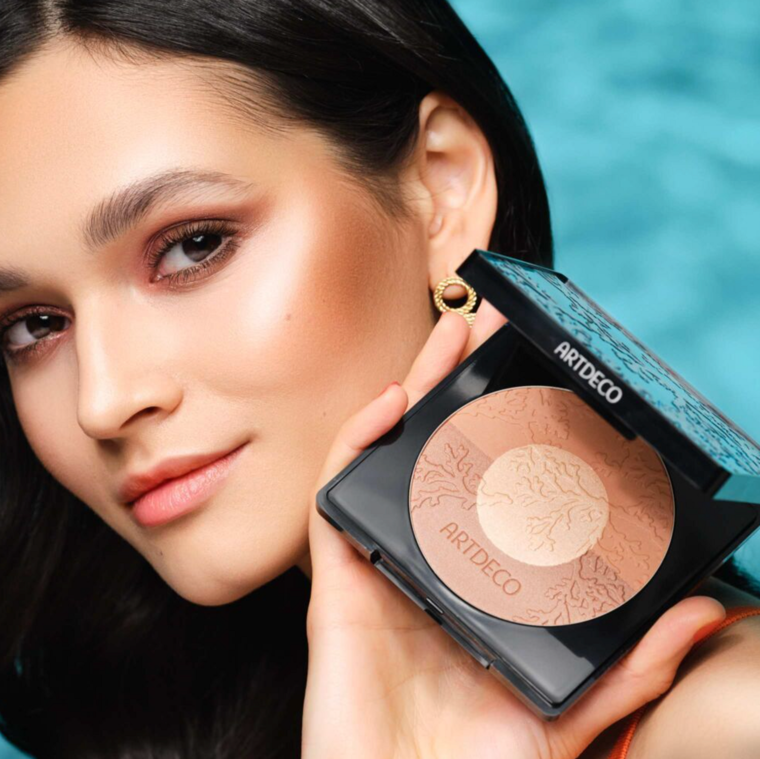 ALL SEASONS BRONZING POWDER