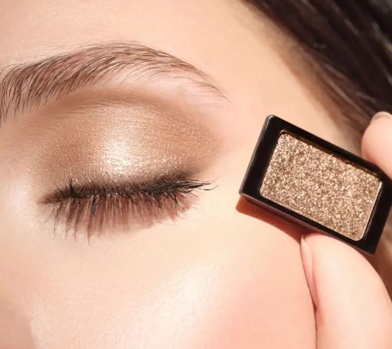 EYESHADOW - Luomiväri mosaiikkirasiaan