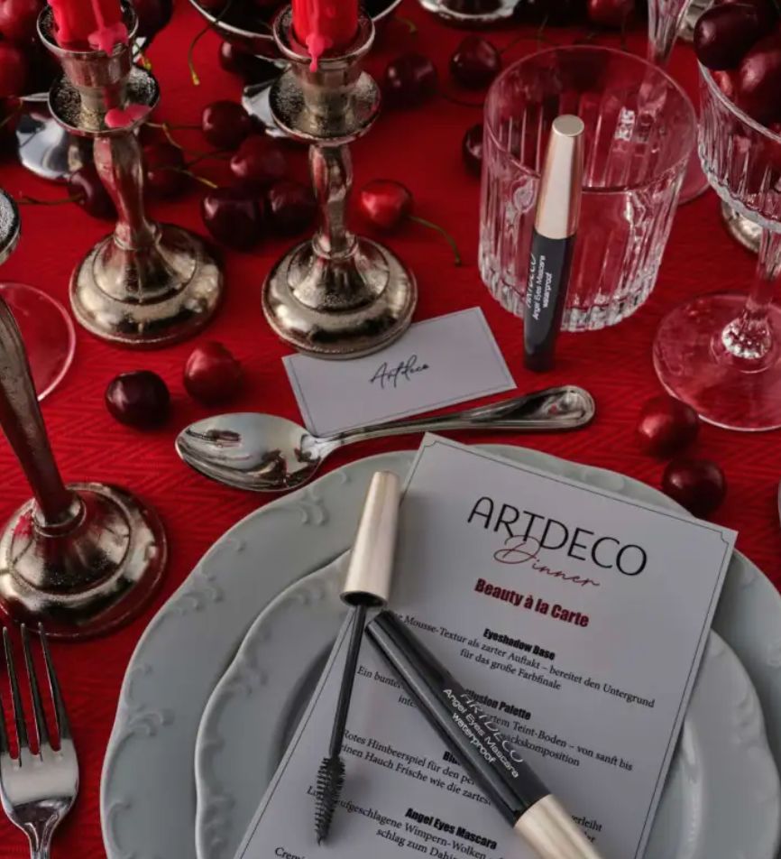 ANGEL EYES MASCARA WATERPROOF - LIMITED EDITION ANGEL EYES MASCARA WATERPROOF - LIMITED EDITION