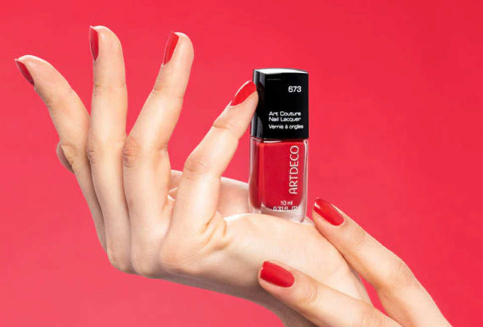 ART COUTURE NAIL LACQUER - UUSI ART COUTURE NAIL LACQUER - UUSI