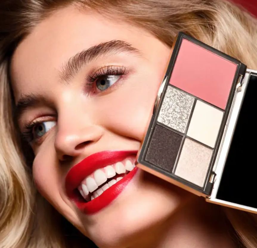 ILLUSION PALETTE FOR CHEEKS & EYES ILLUSION PALETTE FOR CHEEKS & EYES