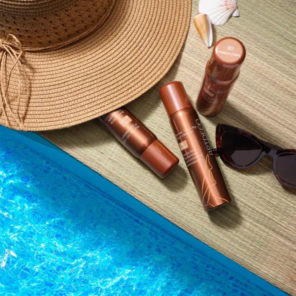 SPRAY ON LEG FOUNDATION