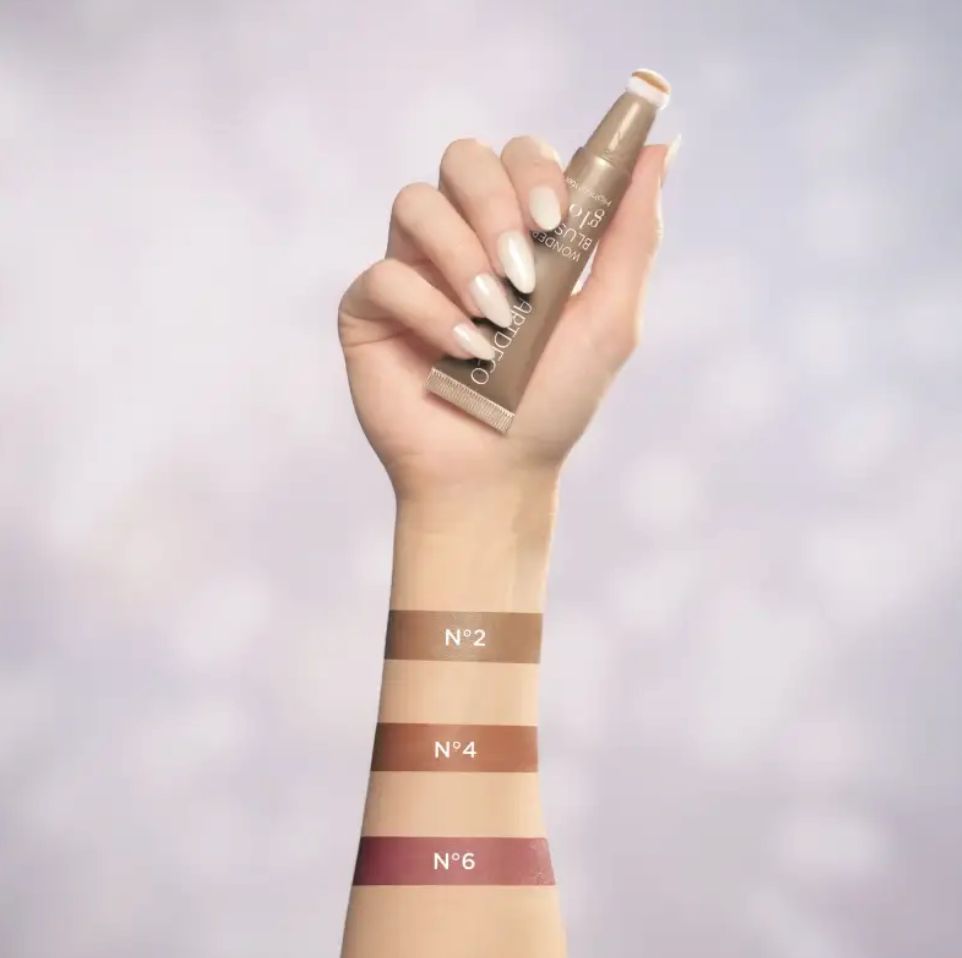 WONDER BLUSH & GLOW
