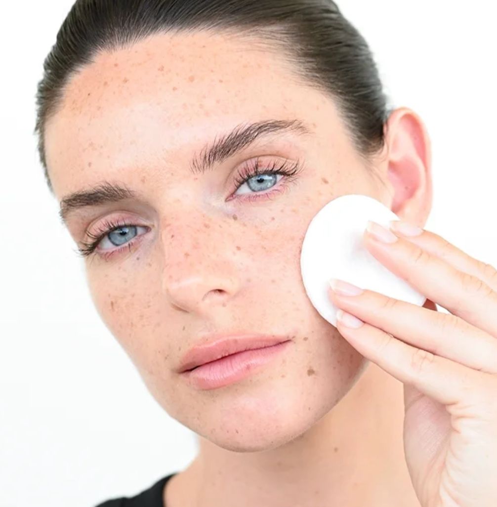 SKIN ILLUMINATOR TONING LOTION