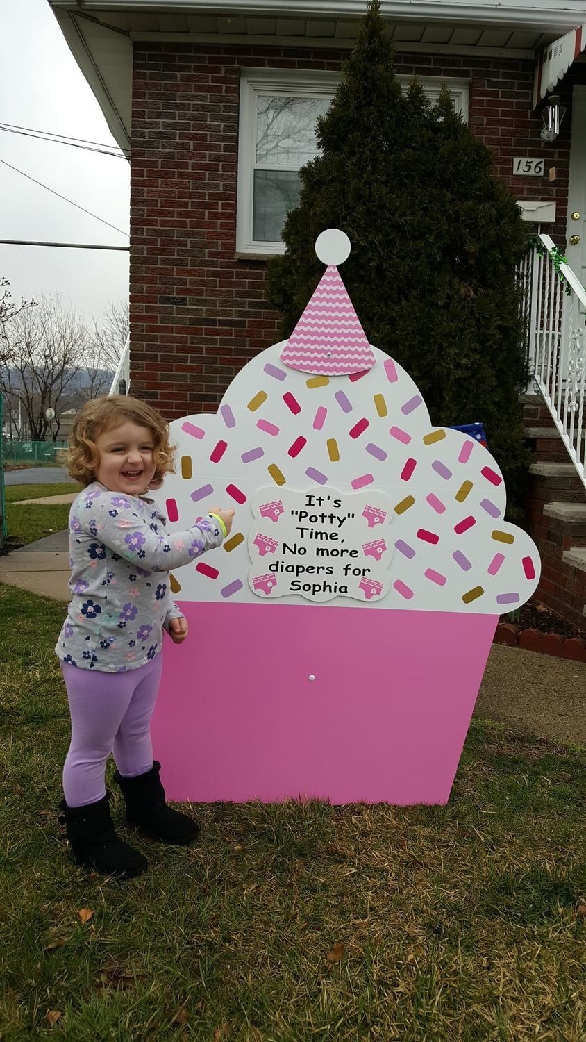 Precious Pink Cupcake Lawn Sign