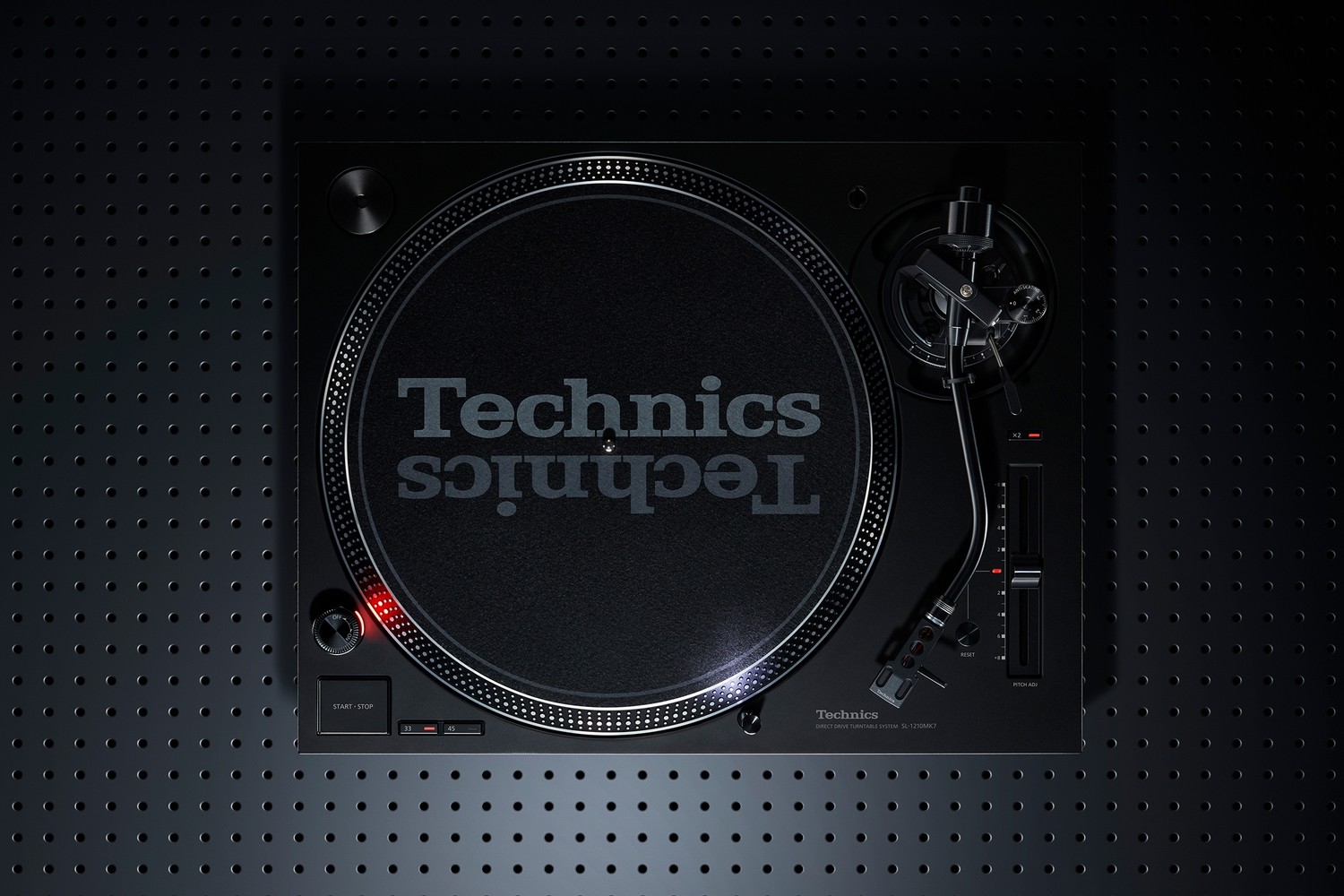 Technics  DJ Plattenspieler SL-1210MK7