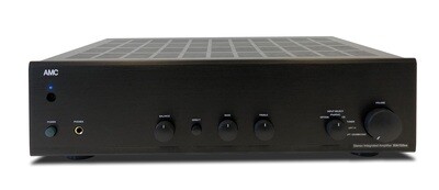 AMC XIA 150 Signature, Vollverstärker 2x 250W AMC XIA 150 Signature, Vollverstärker 2x 250W