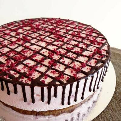 Raspberry Criss-Cross Cheesecake