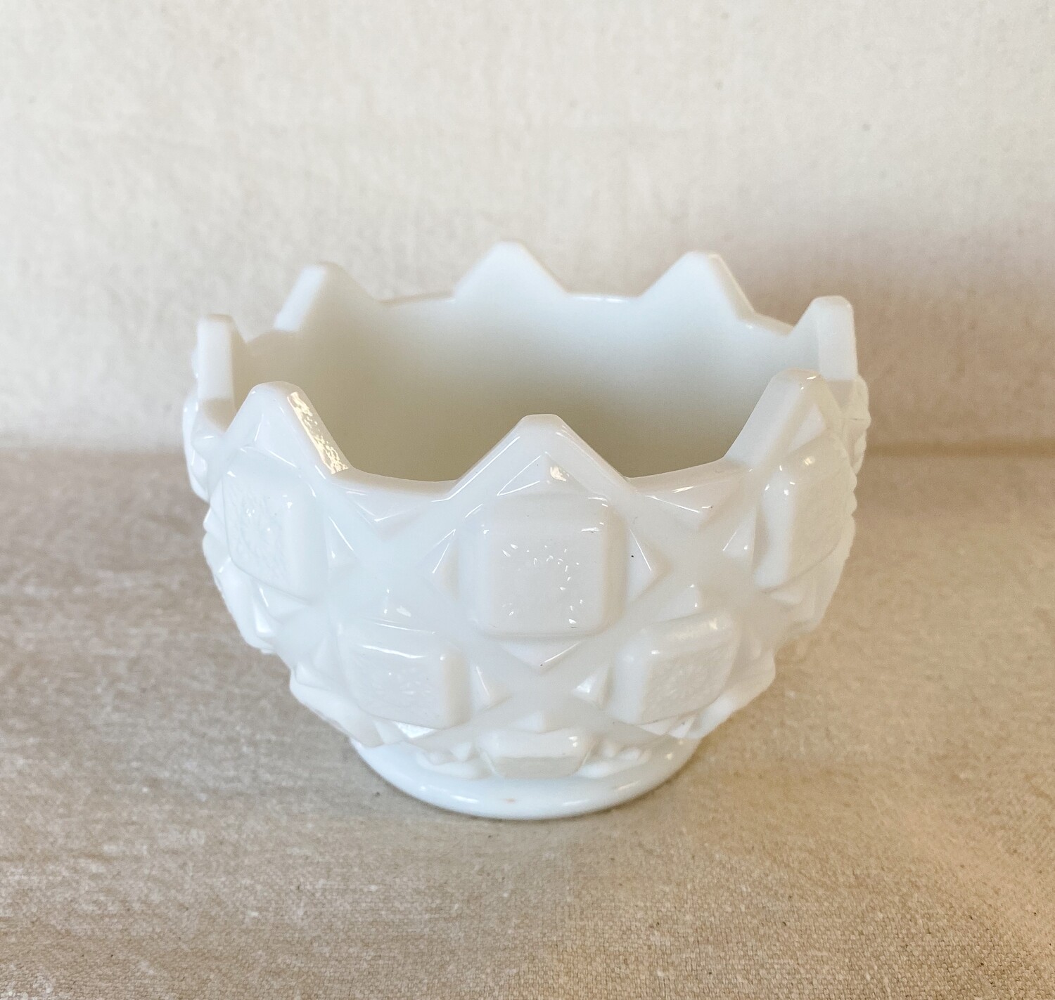 1940s Westmoreland Old Quilt Milk Glass Candy Dish
