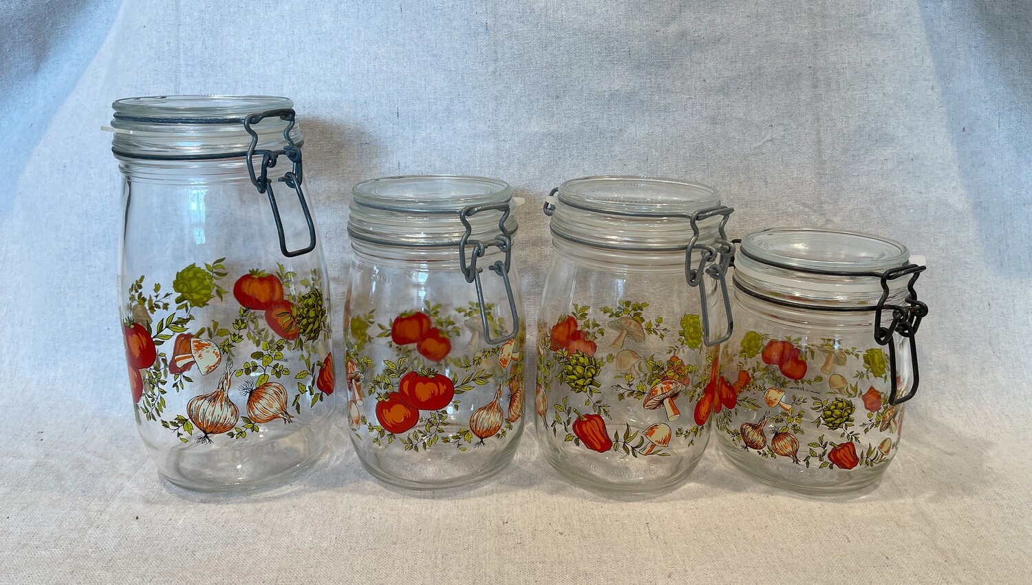Arc France 1970s Spice of Life Glass Kitchen Canister Hermetic Jar Set