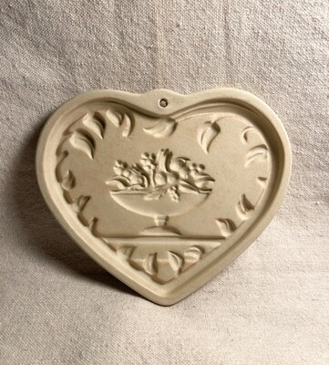 1999 Family Heritage Stoneware Cookie Mold by Pampered Chef
