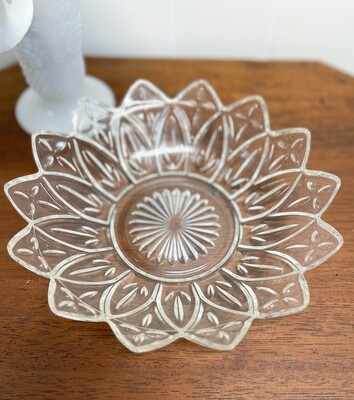 1960s Federal Glass Pressed Glass Bowl
